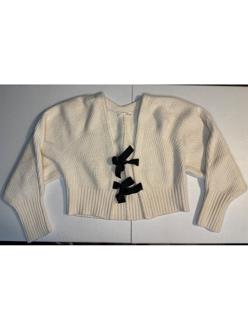 Anthropologie sweater slightly cropped and oversized